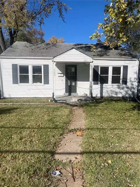 4209 Springdale Ave, Saint Louis, MO 63134