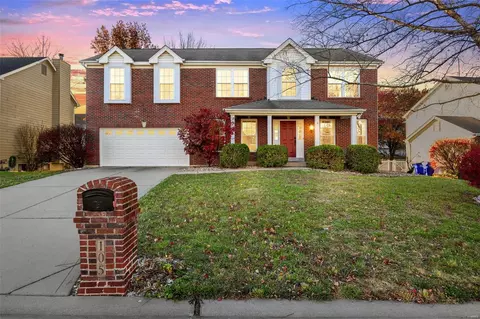 105 Boatside Ct, O'fallon, MO 63368