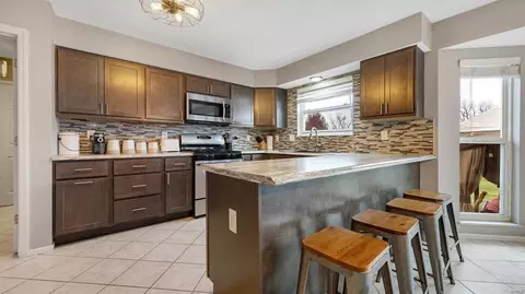 367 Prairie Heritage Dr, O'fallon, MO 63368 photo 4
