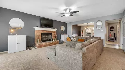 367 Prairie Heritage Dr, O'fallon, MO 63368 photo 9