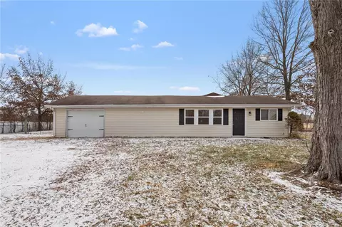 2325 Oak Dr, O'fallon, MO 63368