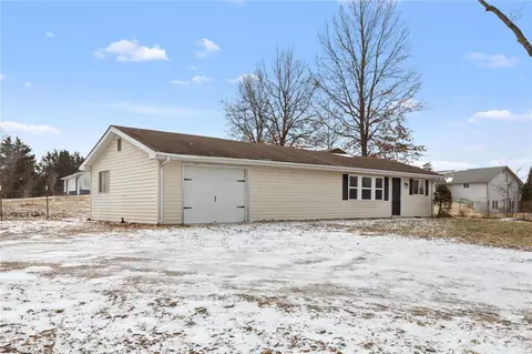 Exterior - 2325 Oak Dr, O'fallon, MO 63368 photo 1 of 6