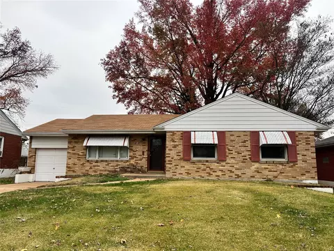 1123 Dunford Dr, Saint Louis, MO 63137