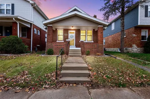 6405 Oleatha Ave, Saint Louis, MO 63139