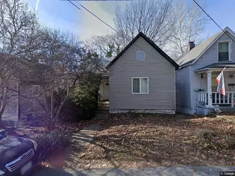 1509 W Billon Ave, Saint Louis, MO 63139