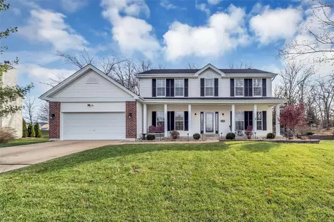 1308 Black Bear Dr, Wentzville, MO 63385