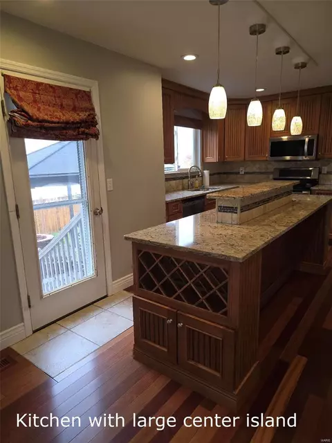 229 Sarah Dr, O'fallon, MO 63366 photo 6