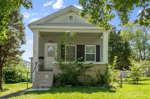 4172 Walsh St, Saint Louis, MO 63116