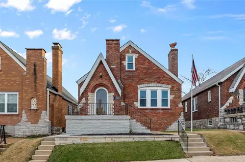 6564 Mardel Ave, Saint Louis, MO 63109