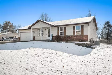 Exterior - 2 Karington Ct, O'fallon, MO 63368 photo 7 of 7