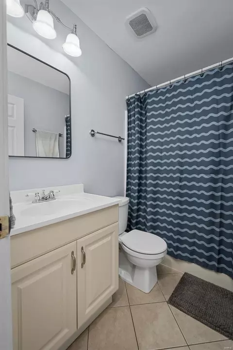Bath - 2 Karington Ct, O'fallon, MO 63368 photo 2 of 2