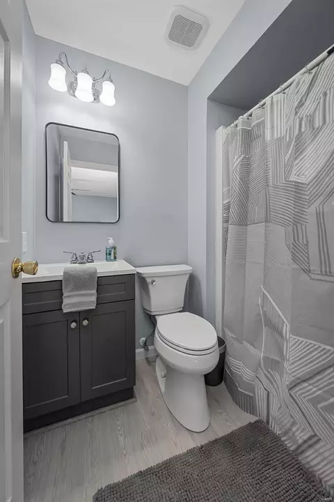 Bath - 2 Karington Ct, O'fallon, MO 63368 photo 1 of 2