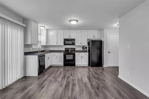 239 Shady Rock Ln, O'fallon, MO 63368 photo 8
