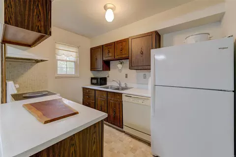 3202 Denmark Dr #C, Bridgeton, MO 63044 photo 9
