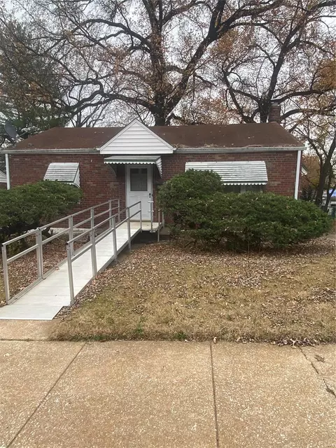 5534 Goodfellow Blvd, Saint Louis, MO 63136