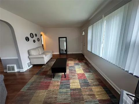 Living - 6325 Everett Dr, Saint Louis, MO 63134 photo 4 of 5