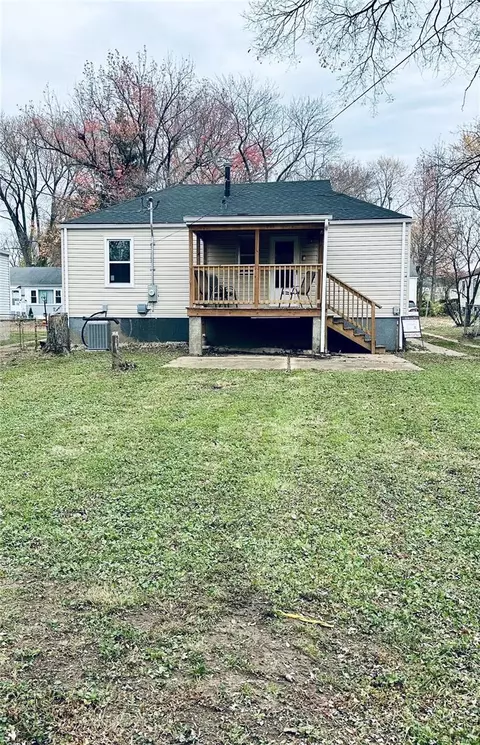 Exterior - 6325 Everett Dr, Saint Louis, MO 63134 photo 3 of 4