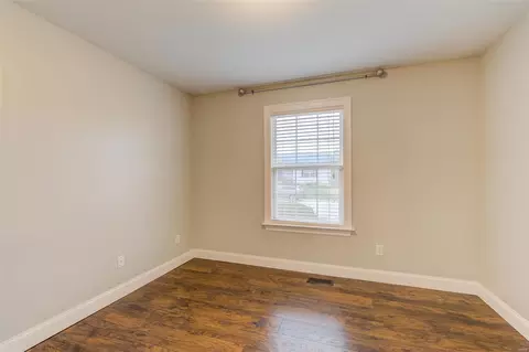 Bedroom - 460 Fall River Ln, Saint Charles, MO 63304 photo 3 of 4