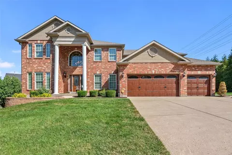 3001 Cross Vw, Saint Louis, MO 63129