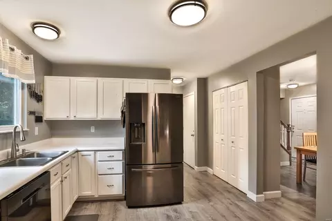 Kitchen - 25 Red Cedar Parc Ct, O'fallon, MO 63368 photo 1 of 3