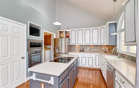 Kitchen - 15959 Forest Valley Dr, Ballwin, MO 63021 photo 1 of 4