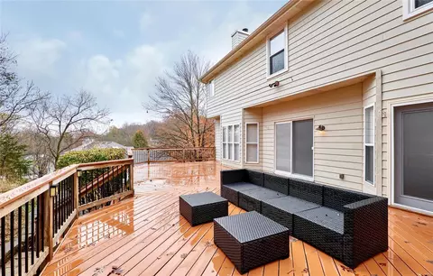 Exterior - 15959 Forest Valley Dr, Ballwin, MO 63021 photo 5 of 8
