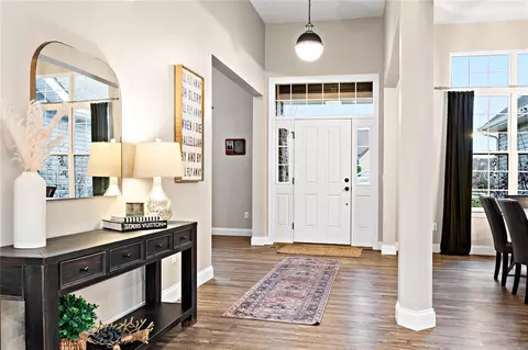 Entry Way - 111 Stewards Ln, Eureka, MO 63025 photo 3 of 6