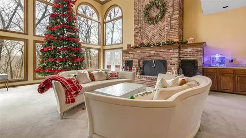 Living - 1125 Wood Summit Rd, Ellisville, MO 63021 photo 1 of 8