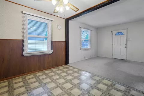 9422 Upland Dr, Affton, MO 63123 photo 7