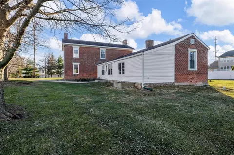 Exterior - 1053 Feise Rd, O'fallon, MO 63368 photo 14 of 15