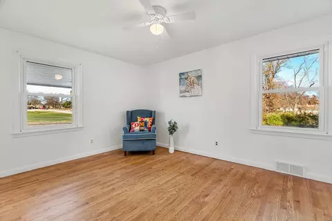 Bedroom - 1355 Clarkson Dr, Ellisville, MO 63011 photo 3 of 3