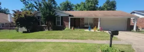 14833 Frais Dr, Florissant, MO 63034