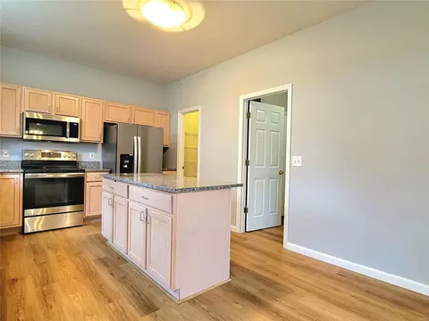 Kitchen - 377 Remington Way Dr, Ballwin, MO 63021 photo 3 of 3