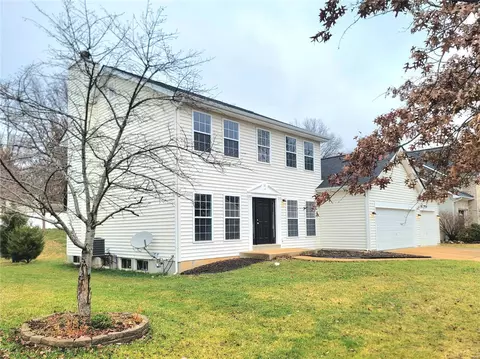 Exterior - 377 Remington Way Dr, Ballwin, MO 63021 photo 3 of 6