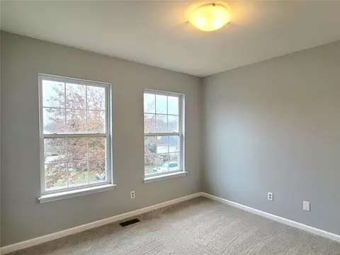 Bedroom - 377 Remington Way Dr, Ballwin, MO 63021 photo 5 of 8