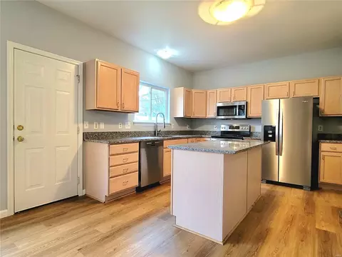 Kitchen - 377 Remington Way Dr, Ballwin, MO 63021 photo 2 of 3