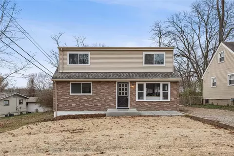 Exterior - 457 Chamberlin Dr, Winchester, MO 63021 photo 8 of 11