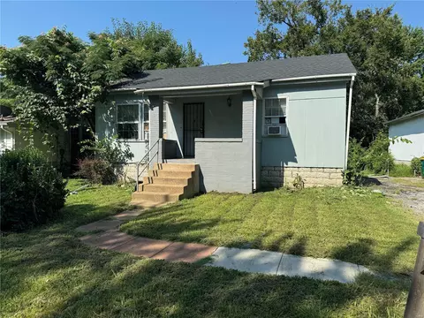 9611 Balboa Dr, Saint Louis, MO 63136