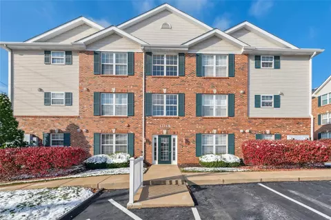 11119 Gravois Rd #102, Saint Louis, MO 63126