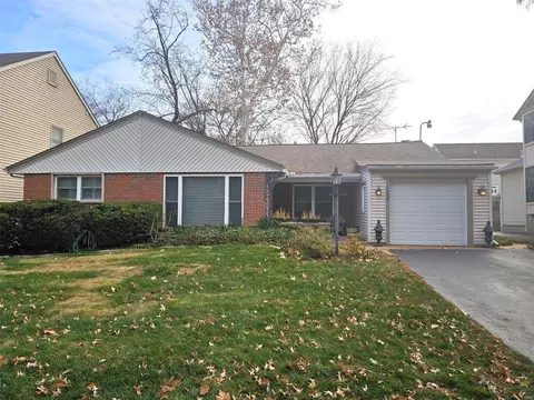 7904 Teasdale Ave, Saint Louis, MO 63130