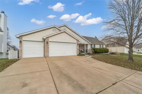 1444 Soaring Eagle Dr, O'fallon, MO 63366 photo 44