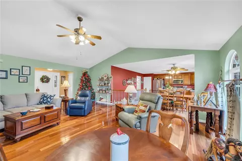 1444 Soaring Eagle Dr, O'fallon, MO 63366 photo 6