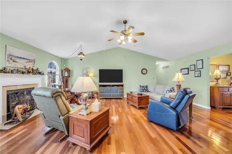 1444 Soaring Eagle Dr, O'fallon, MO 63366 photo 4