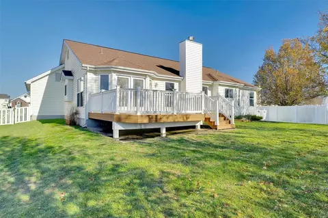Exterior - 4 Crawford Ct, O'fallon, MO 63366 photo 8 of 9