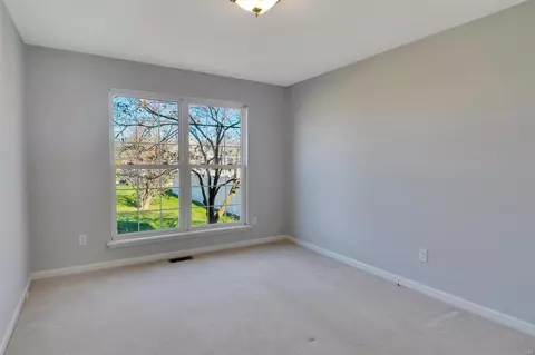 Bedroom - 4 Crawford Ct, O'fallon, MO 63366 photo 3 of 6
