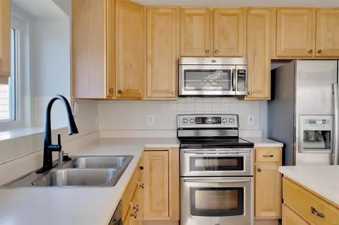 Kitchen - 4 Crawford Ct, O'fallon, MO 63366 photo 3 of 3