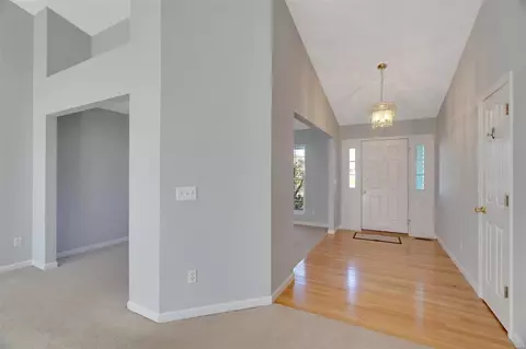 Entry Way - 4 Crawford Ct, O'fallon, MO 63366 photo 1 of 2