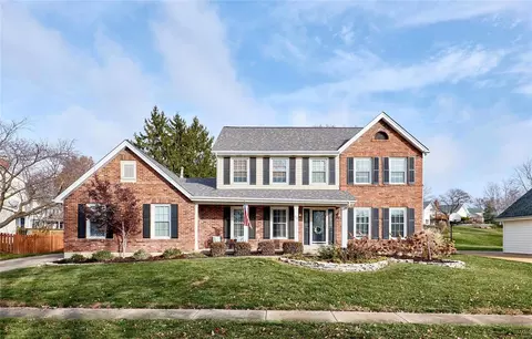 53 Huntington Pkwy, Saint Charles, MO 63301
