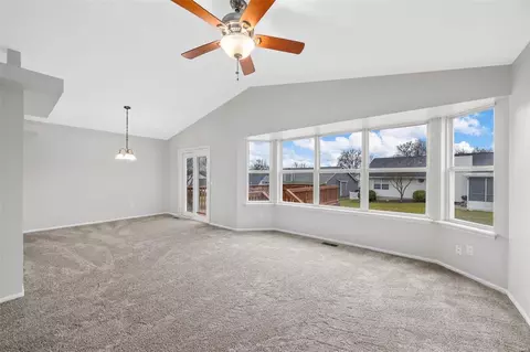Living - 859 Molloy Dr, O'fallon, MO 63366 photo 2 of 8