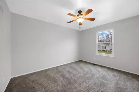 Bedroom - 859 Molloy Dr, O'fallon, MO 63366 photo 2 of 5
